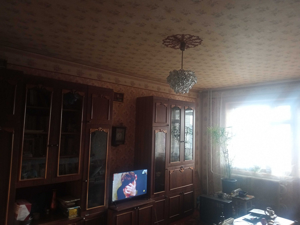 Трёхкомнатная квартира с холлом Кам`янське (Запорізька обл.) - зображення 1