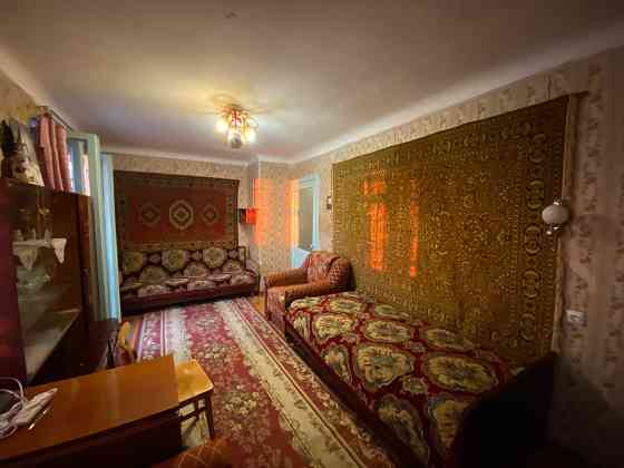 1-но кім. у історичній частині Подолу, шукає свого нового господаря. Київ