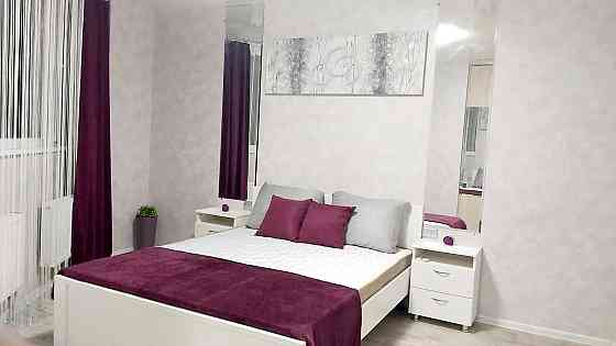 Шикарна кв. біля метро Дарниця, Новобудова, з дизайнерським ремонтом. Київ