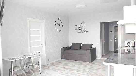 Шикарна кв. біля метро Дарниця, Новобудова, з дизайнерським ремонтом. Київ