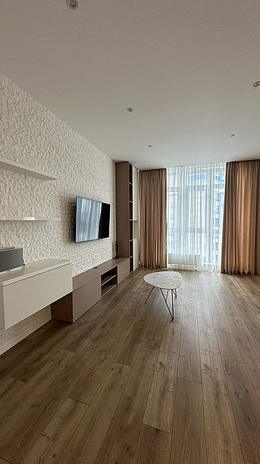 3-комнатная квартира в ЖК 4 Сезона/ Проспект Гагарина Одесса - изображение 1