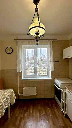 Продам 3-х к квартиру метро Харьковская , Позняки, Дарница Київ