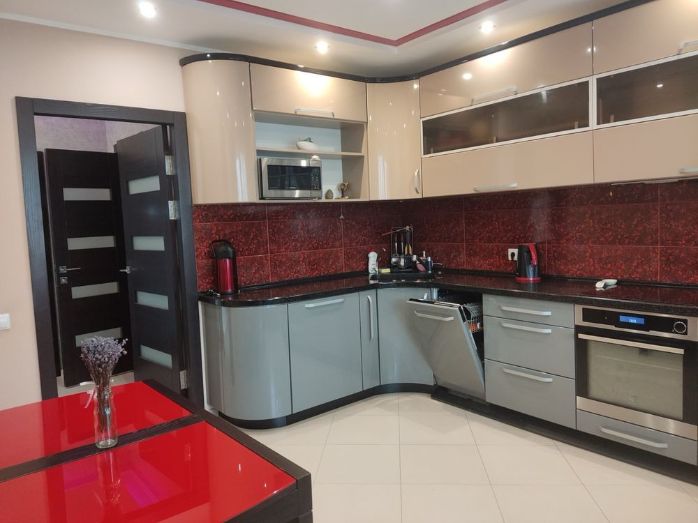 Оренда класнючої 2х кімнатної квартири в р-ні Митниці Черкассы - изображение 1