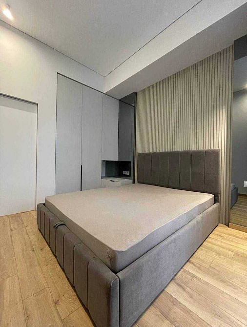 Оренда 1 кімнатної квартири+кухня-студія по вул Зелена Львов - изображение 1