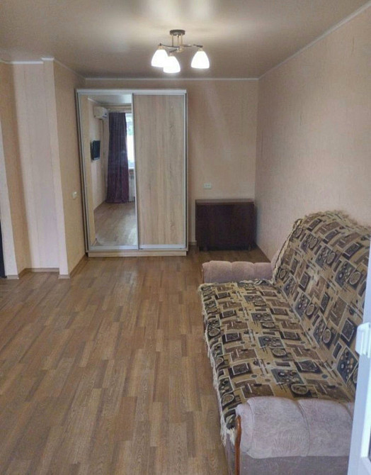 Однокомнатная квартира на новых домах дворец спорта Харьков - изображение 1