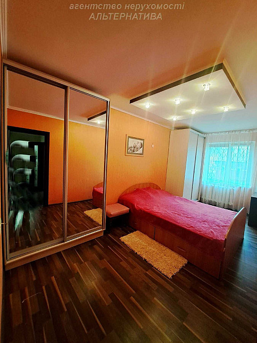 2 к кв Митниця, р-н Дніпро Плаза. Кімнати окремі. Побут техніка. Меблі Черкассы - изображение 1