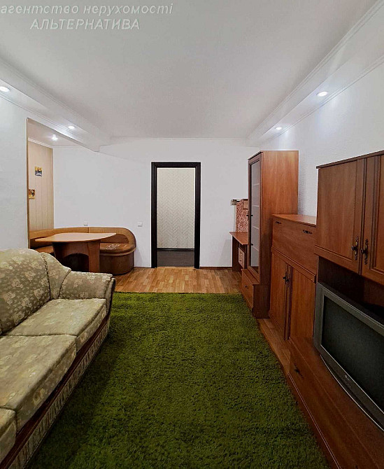 2 к кв Митниця, р-н Дніпро Плаза. Кімнати окремі. Побут техніка. Меблі Черкассы - изображение 4