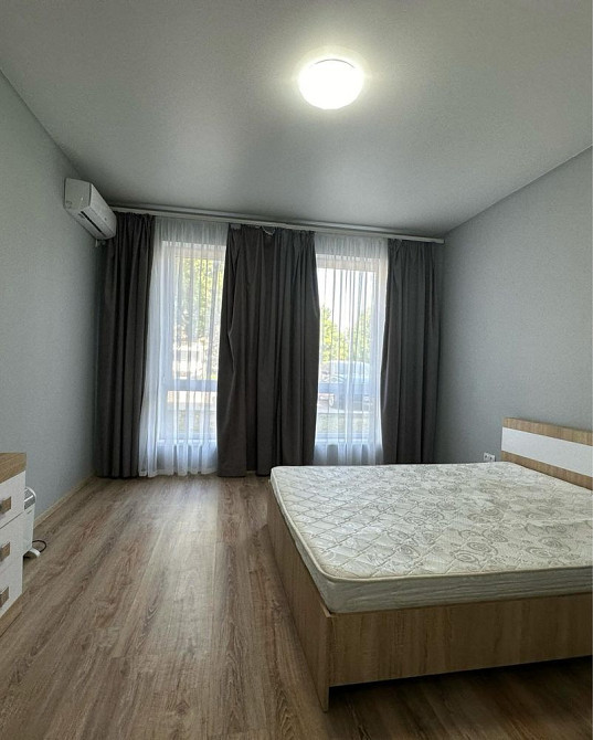 Сдаю квартиру ул Н. Боррвского 1/17 ЖК золотые столбы Одеса - зображення 2