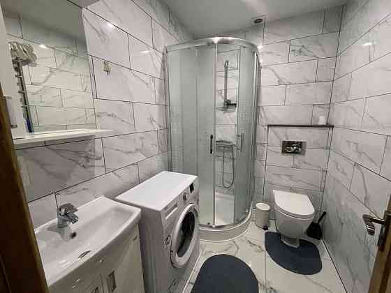 Здається 1- но кімнатна новобудова р-н Майдану Черновцы