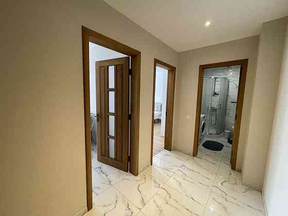 Здається 1- но кімнатна новобудова р-н Майдану Черновцы