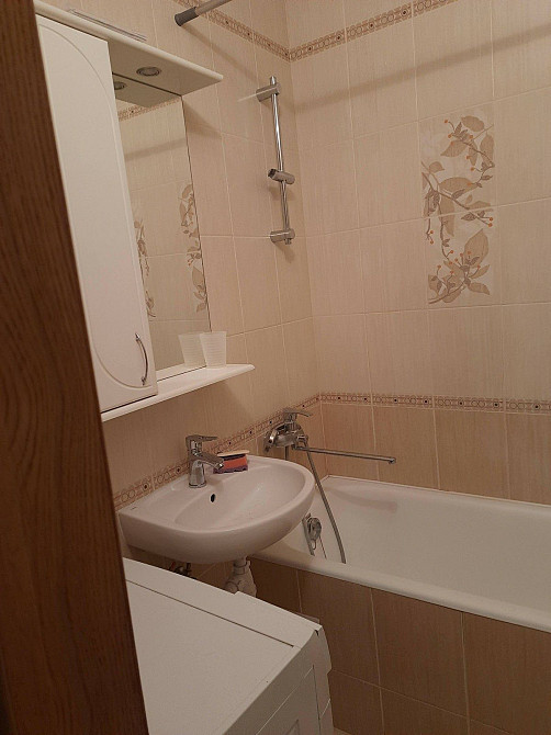 БЕЗ КОМИССИИ! Сдам долгосрочно 1 ком.квартиру евродвушка смт.Чабаны Київ - зображення 4