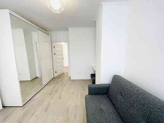 Здать пентхаус на проспекті , з паркомісцем та кладовкою Черновцы