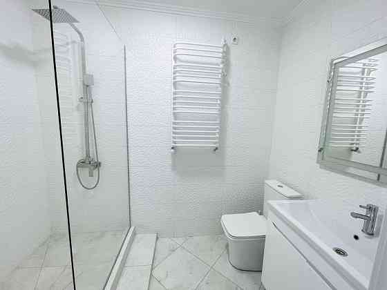 Здать пентхаус на проспекті , з паркомісцем та кладовкою Черновцы