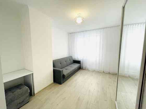 Здать пентхаус на проспекті , з паркомісцем та кладовкою Черновцы