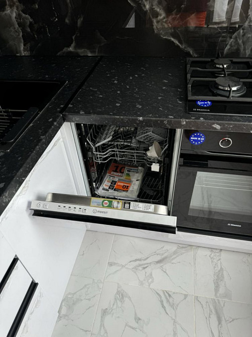 Продам 3-х кімнатну квартиру в центрі , з євроремонтом Коростень - зображення 8