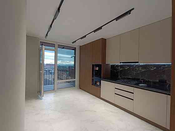 Топ ціна великої однокімнатної в центрі Івано-Франківськ