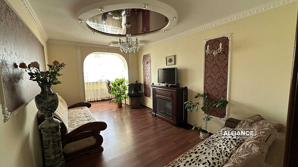 1км квартира з ремонтом, меблями та технікою. Заходь і живи Івано-Франківськ - зображення 2