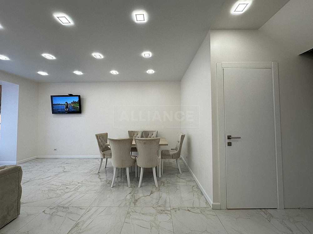 Шикарна квартира з ремонтом поблизу озера Івано-Франківськ - зображення 3