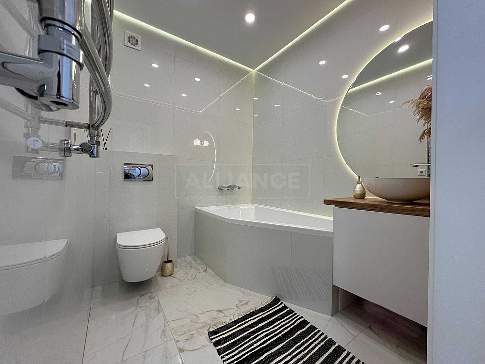 Шикарна квартира з ремонтом поблизу озера Івано-Франківськ - зображення 4