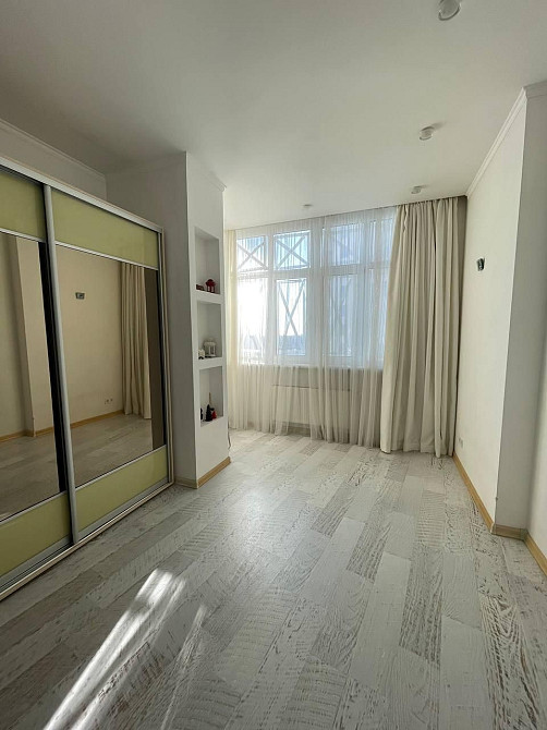 Вид на Ипподром! 2 комн ЖК Фаворит, Краснова! С ремонтом! Одесса - изображение 2