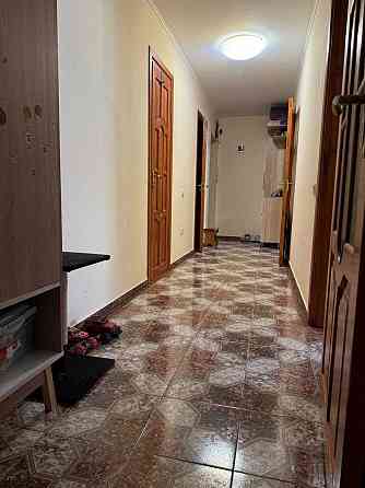 Продается 2-х комнатная квартира, р-н Черемушки,  ул. Космонавтов Одесса