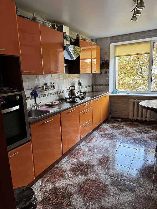 Продается 2-х комнатная квартира, р-н Черемушки,  ул. Космонавтов Одесса - изображение 1