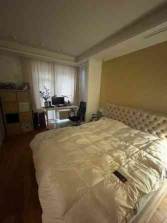 Липинка. Данченка, 26. 2кімнатна квартира з ремонтом. 71квм. 2 поверх Киев