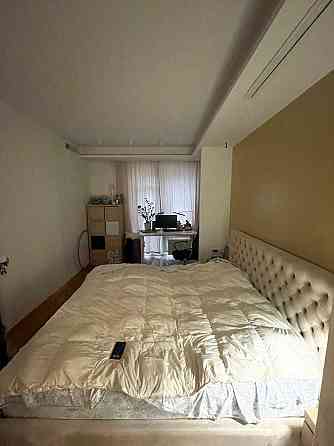 Липинка. Данченка, 26. 2кімнатна квартира з ремонтом. 71квм. 2 поверх Киев