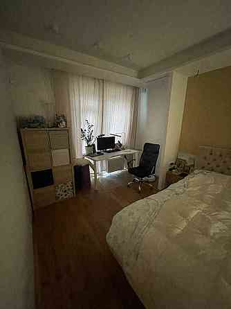 Липинка. Данченка, 26. 2кімнатна квартира з ремонтом. 71квм. 2 поверх Киев