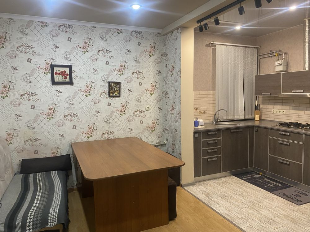 Продам  4х-комнатную квартиру с  мебелью Кам`янське (Запорізька обл.) - зображення 2