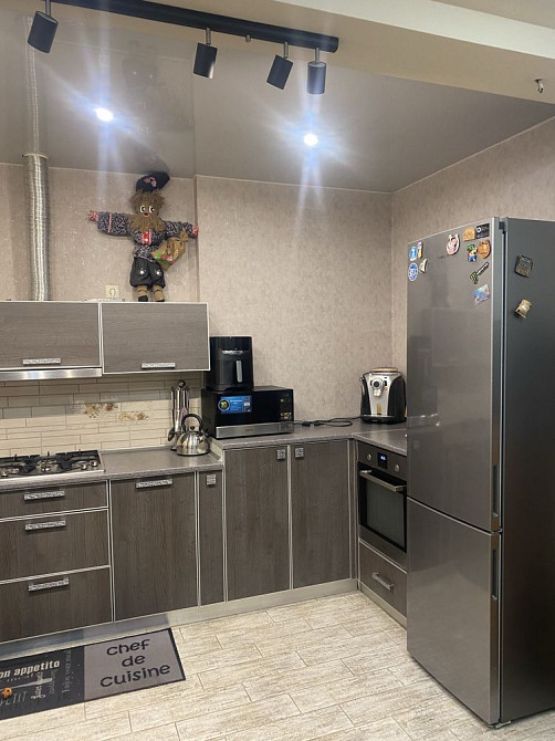 Продам  4х-комнатную квартиру с  мебелью Кам`янське (Запорізька обл.) - зображення 1