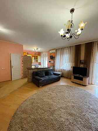 Продаж 3 кімнатної квартири (водоканал) вул. Олеся, поруч з парком Львів