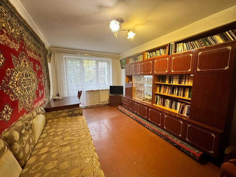 Простора 3 кімнатнаа квартира 58м2 Немішаєве Немешаево - изображение 1