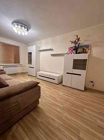 Здам трикімнатну кваротру на Перемозі Дніпро