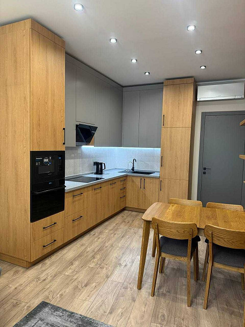 Вул. Василя Тютюнника (Барбюса Анрі) 28а, ЖК "Кардінал", без% Київ - зображення 1