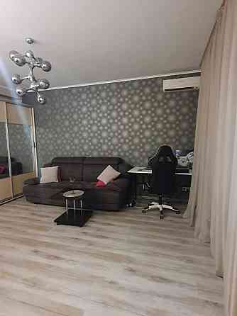 Квартира в центре, район Металлургов Запоріжжя