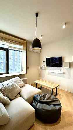 Стильна квартира в ЖК Рівер Стоун, вул. Трускавецька 10Г, River Stone Київ