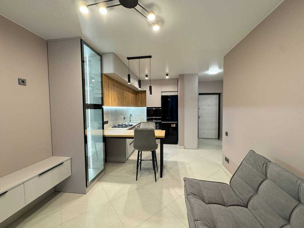 Ексклюзивна 1-кімнатна в центрі!Вул.Нац.Гвардії Івано-Франківськ - зображення 3