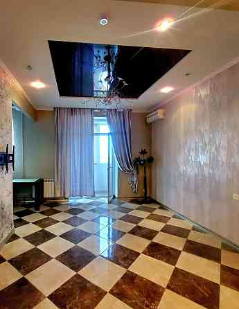 Сталінка з кап ремонтом поряд з Гольдберігівською церквою Харьков