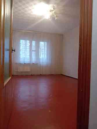 Затишна однокімнатна на Троєщині Київ