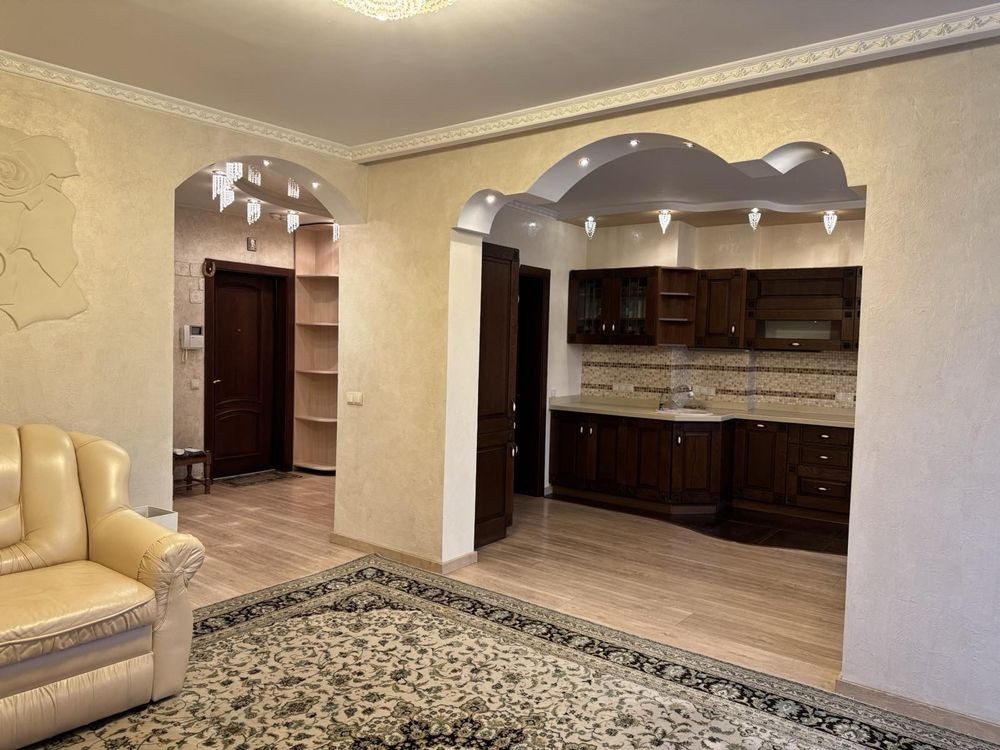 Кватира 2х кімнатна  . Дніпровська набережна 25 Київ - зображення 5