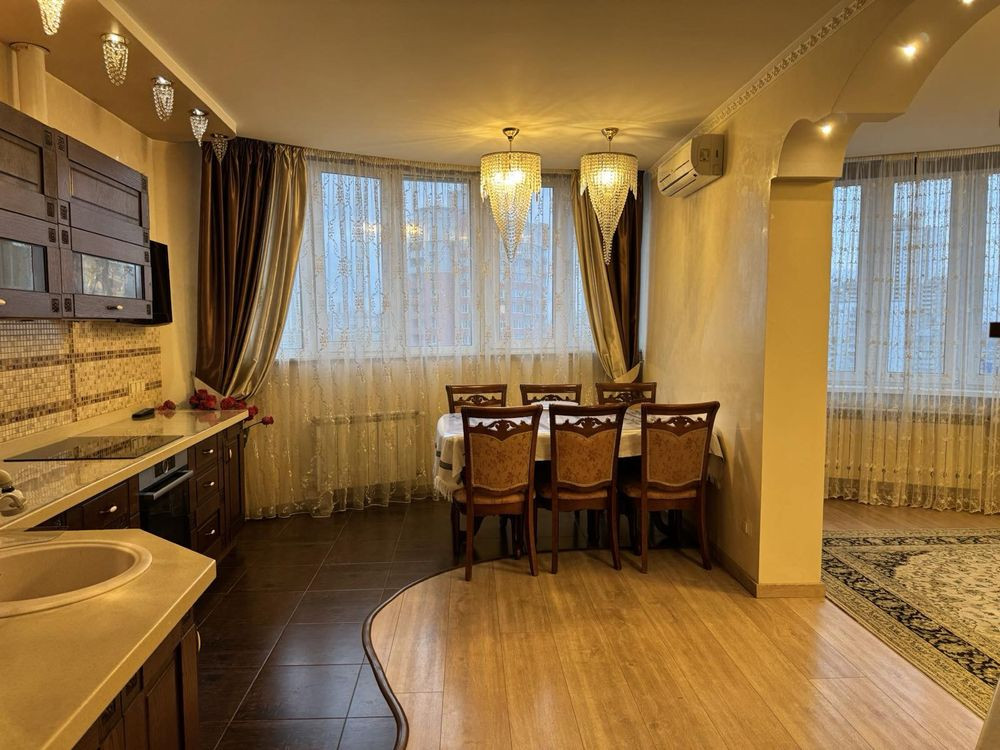 Кватира 2х кімнатна  . Дніпровська набережна 25 Київ - зображення 2