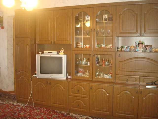 метро Вокзальная 5 мин! Сдам отличную 2 комн.квартиру ул.Стадионная 5 Київ - зображення 1