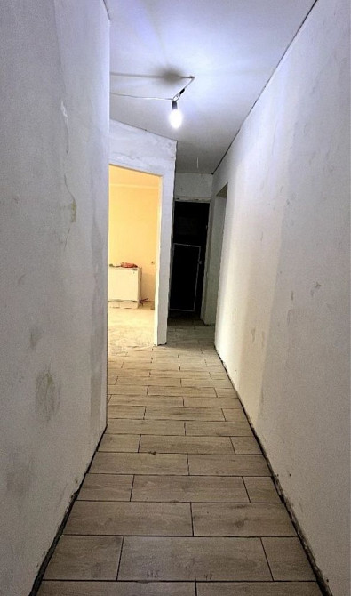 Продам Компактну 2к Квартиру Каменец-Подольский - изображение 2