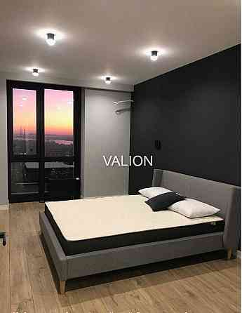 Продам видову 1к квартиру (євродвушка)  ЖК Славутич, вул. Зарічна. Киев