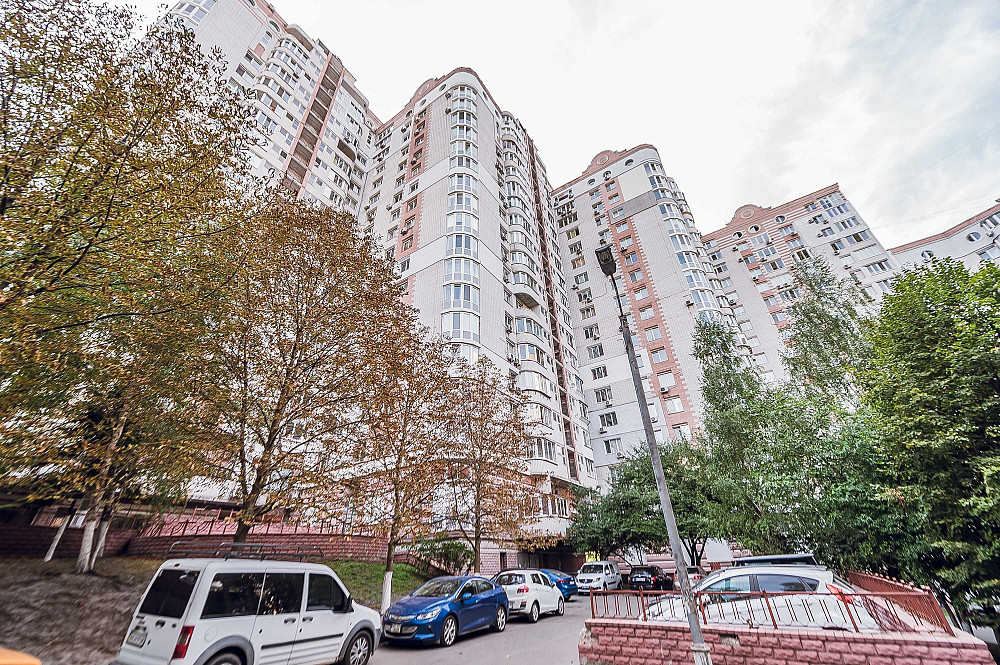 Затишна 3-кімнатна квартира в спецпроекті по вул. Руданского 4-6, Київ - зображення 1