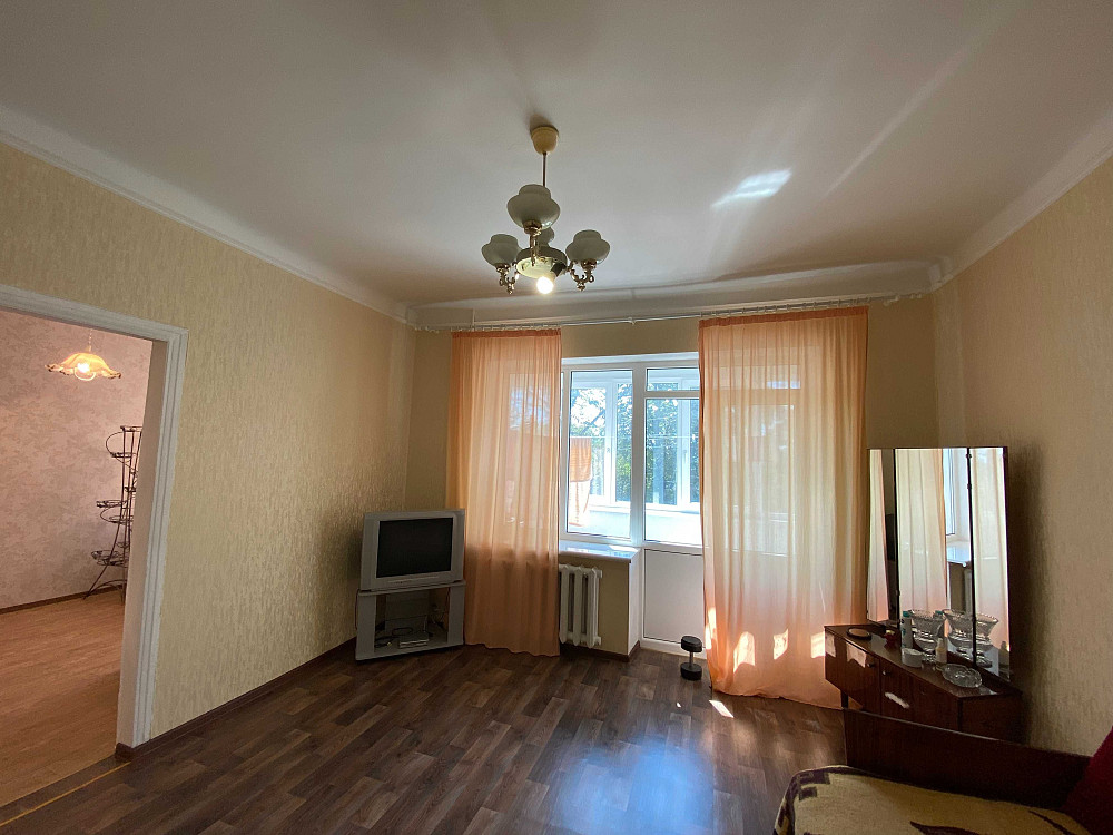 Продам 3 к.кв в Чугуеве (тихий центр города) Чугуев - изображение 4