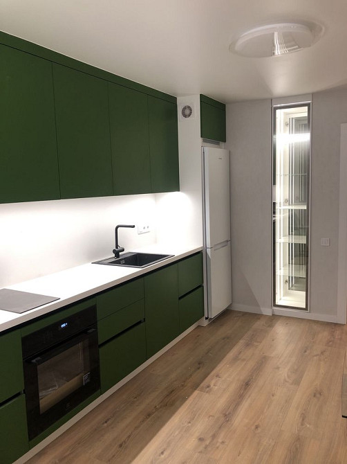 Чудова однокімнатна з новим ремонтом та гарним краєвидом Киев - изображение 1