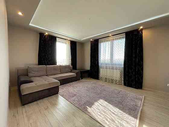 Оренда просторої 2-во кімнатної квартири в новобудові Львов