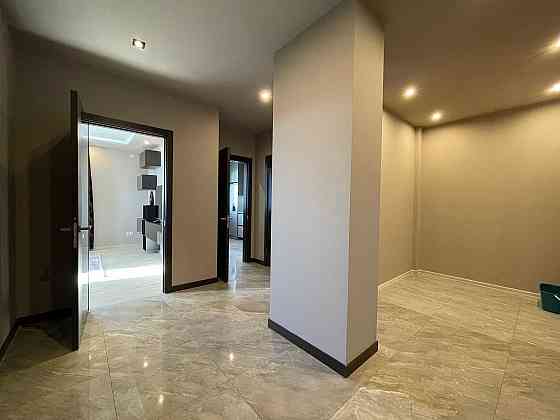 Оренда просторої 2-во кімнатної квартири в новобудові Львов